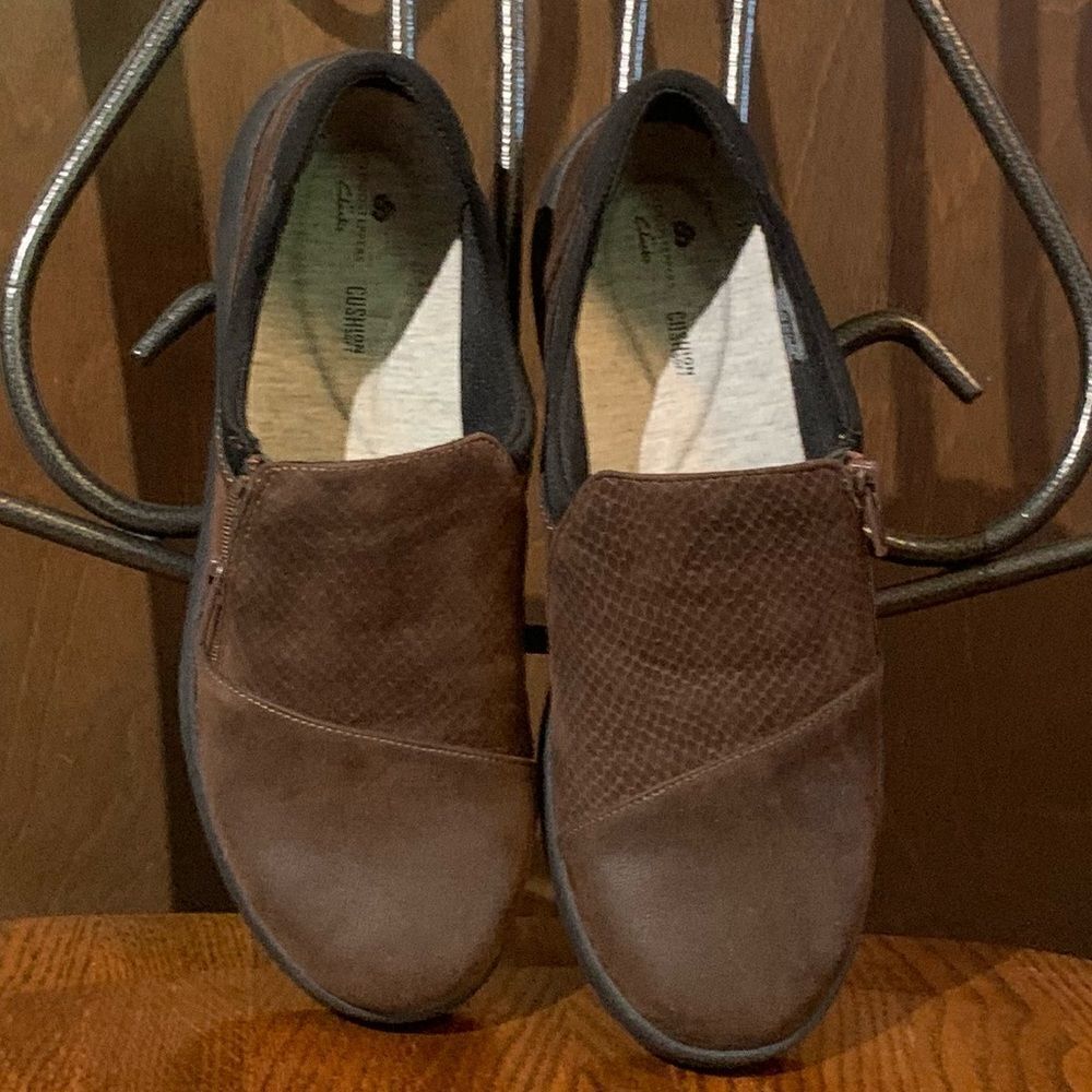 Like New! Size 9.5, Clark’s Cloudsteppers Loafers